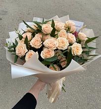 Букет Кремовые розы Латте в Красный Коммунар
